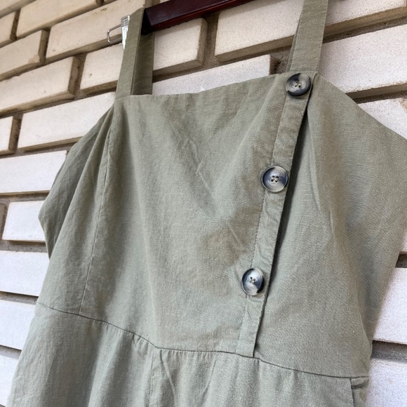 Le Chateau Khaki Green Linen Jumper / Romper - Picture 4 of 7